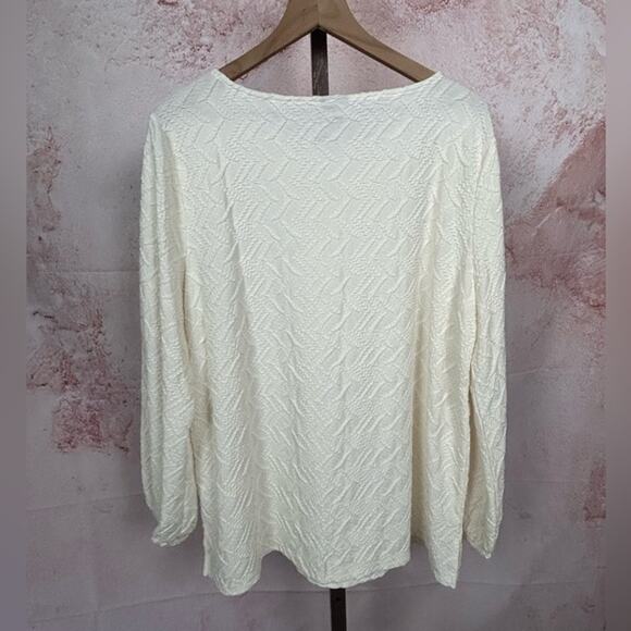 NWT CHICO'S textured bishop sleeve top size XL 3 cream minimalist neutrals shirt - Picture 5 of 5